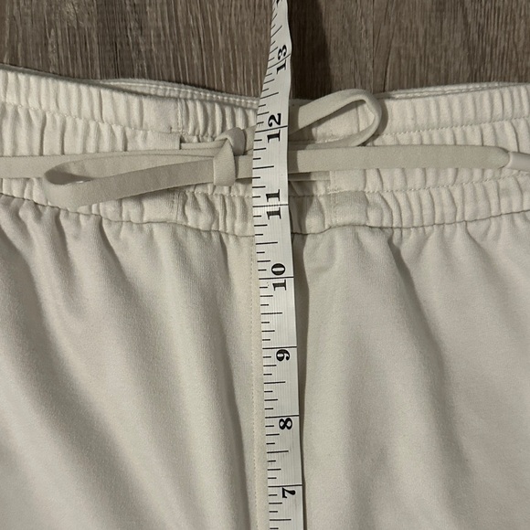 Lululemon 14 Women’s Soft Jersey Cream Straight Leg Mid Rise Casual Lounge Pants - Picture 9 of 12